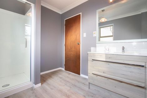 Photo of property in 4 Kopanga Road, Havelock North, 4130