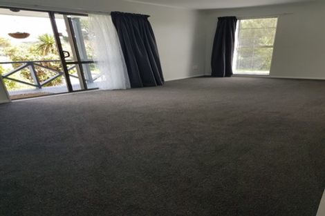 Photo of property in 7 Whitechapel Grove, Stokes Valley, Lower Hutt, 5019