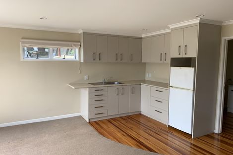 Photo of property in 3/2 Chilton Place, Howick, Auckland, 2014