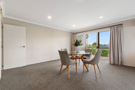 Photo of property in 2/111 Santa Monica Drive, Papamoa Beach, Papamoa, 3118