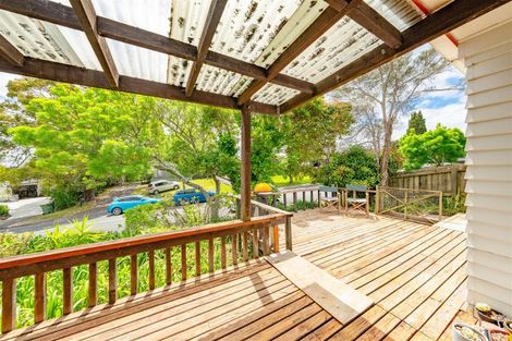 Photo of property in 31 Takapu Street, Henderson, Auckland, 0612