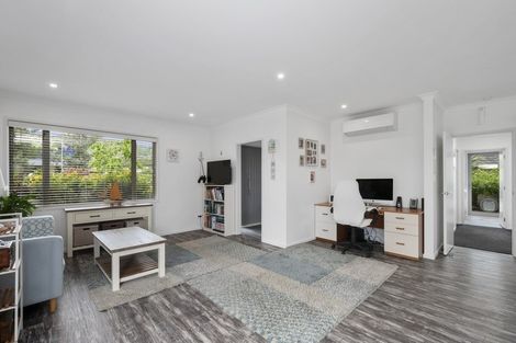 Photo of property in 8 Nursery Lane, Kinloch, Taupo, 3377