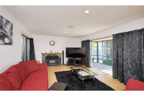 Photo of property in 57 Akaroa Street, Kaiapoi, 7630