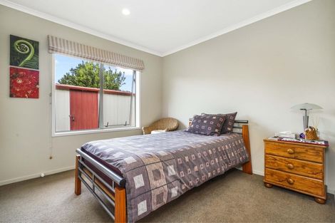 Photo of property in 17 Cranmer Close, Rototuna North, Hamilton, 3210