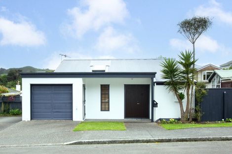 Photo of property in 1 Blakey Avenue, Karori, Wellington, 6012