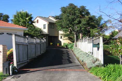 Photo of property in 28 Lucas Way, Albany, Auckland, 0632