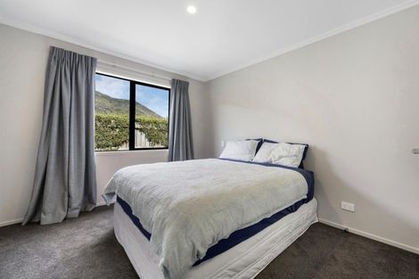 Photo of property in 6 Chadlington Way, Lower Shotover, Queenstown, 9304