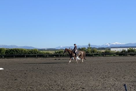 Photo of property in 695 Essendon Road, Darfield, 7571