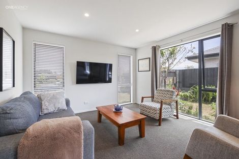 Photo of property in 11 Pajet Street, Marshland, Christchurch, 8083