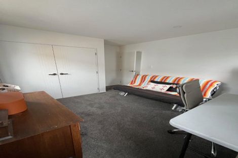 Photo of property in 7/4 Edgerton Road, Te Atatu Peninsula, Auckland, 0610