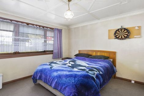 Photo of property in 12 Scotland Terrace, Green Island, Dunedin, 9018