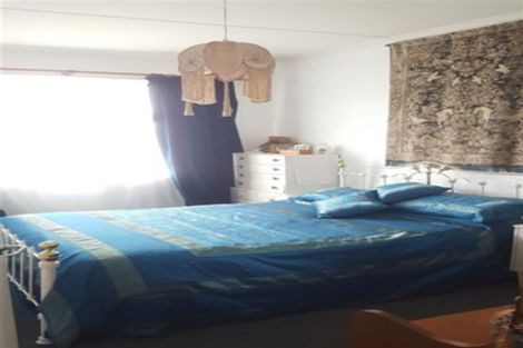 Photo of property in 15 Timaru Road, Waimate, 7924