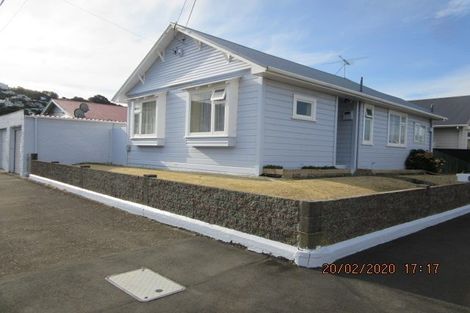 Photo of property in 122 Yule Street, Lyall Bay, Wellington, 6022