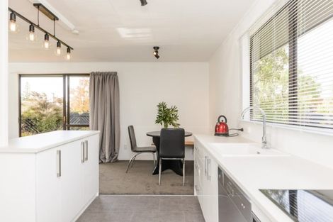 Photo of property in 2 Mcfarlane Place, Springlands, Blenheim, 7201