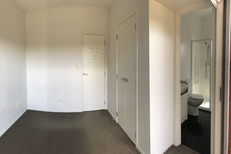 Photo of property in 32a Norcross Avenue, Henderson, Auckland, 0612