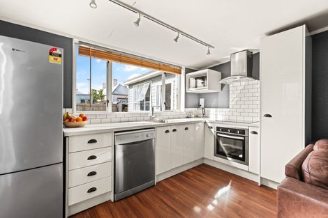 Photo of property in 27 Loyalty Street, Forbury, Dunedin, 9012