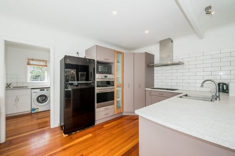 Photo of property in 3 Wairere Grove, Paraparaumu, 5032