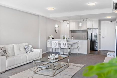 Photo of property in 170 Landmark Terrace, Orewa, 0931