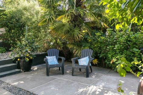 Photo of property in 12 Margaret Avenue, Havelock North, 4130