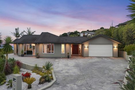 Photo of property in 6 Commodore Place, Britannia Heights, Nelson, 7010