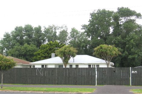 Photo of property in 118 Taniwha Street, Glen Innes, Auckland, 1072
