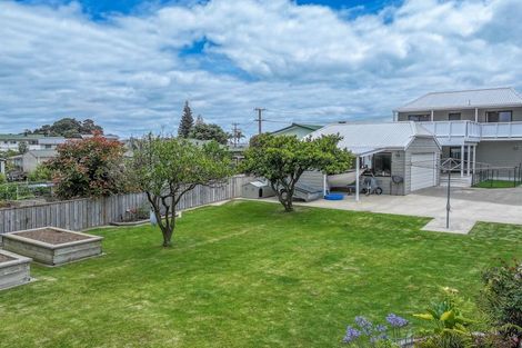 Photo of property in 7 West Crescent, Te Puru, Thames, 3575
