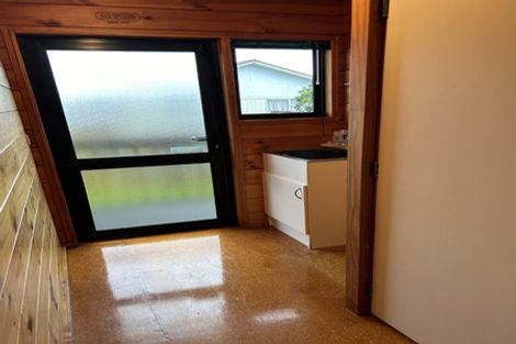 Photo of property in 3a Kelvin Road, Papakura, 2110