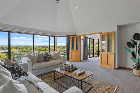 Photo of property in 12 Lucknow Place, Cashmere, Christchurch, 8022
