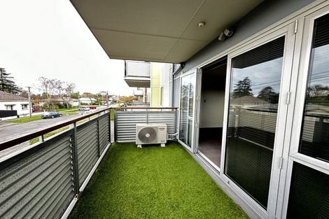 Photo of property in 5/12 Hutcheson Street, Sydenham, Christchurch, 8023