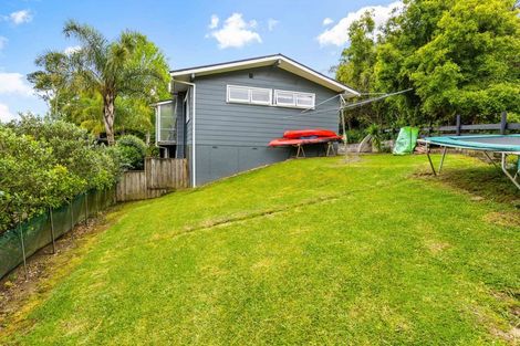 Photo of property in 26 Acacia Road, Torbay, Auckland, 0632