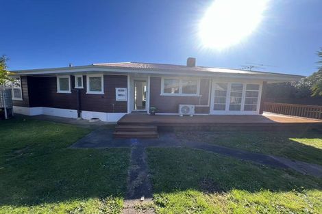 Photo of property in 11 Holden Place, Manukau, Auckland, 2025