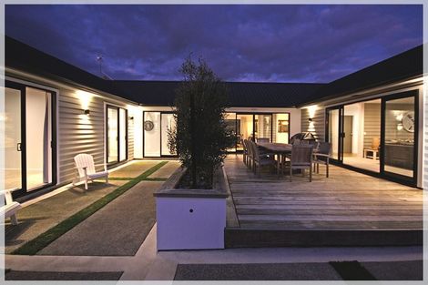 Photo of property in 25 Andrews Street, Foxton Beach, Foxton, 4815