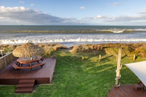 Photo of property in 65 Pukehina Parade, Pukehina, Te Puke, 3189