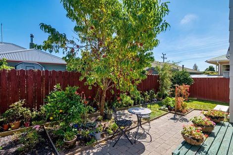 Photo of property in 2/12 Marsden Road, Stoke, Nelson, 7011