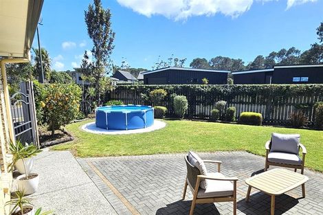 Photo of property in 106 Benjamin Place, Matarangi, Whitianga, 3592