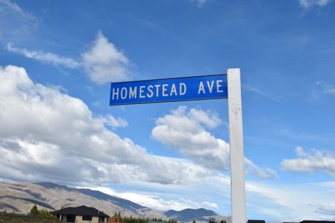 Photo of property in 7 Homestead Avenue, Twizel, 7999