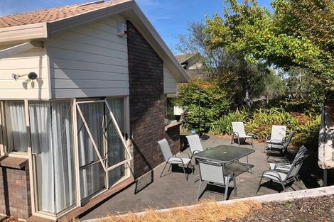 Photo of property in 53 Kenmure Avenue, Forrest Hill, Auckland, 0620