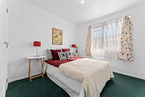 Photo of property in 5 Treviso Place, Clover Park, Auckland, 2023