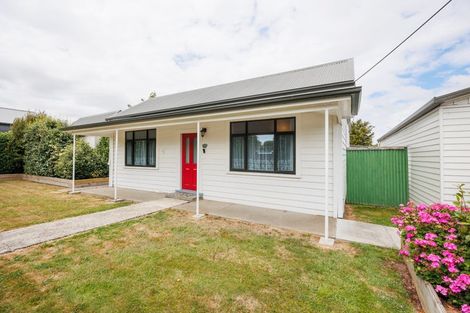 Photo of property in 121/123 High Street, Bulls, 4818