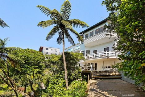 Photo of property in 11 Waiteata Road, Kelburn, Wellington, 6012