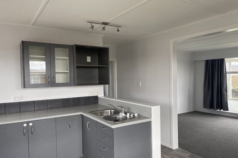 Photo of property in 613 Queen Street East, Levin, 5510