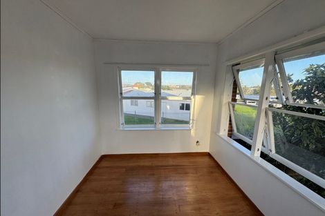 Photo of property in 20 Don Street, Papakura, 2110