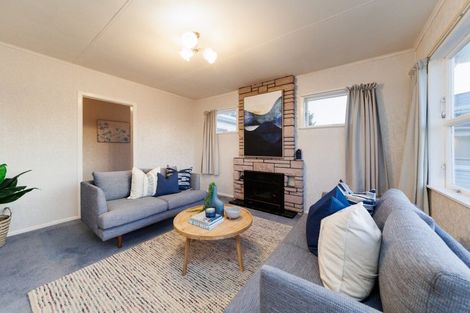 Photo of property in 17 Fairview Avenue, Feilding, 4702