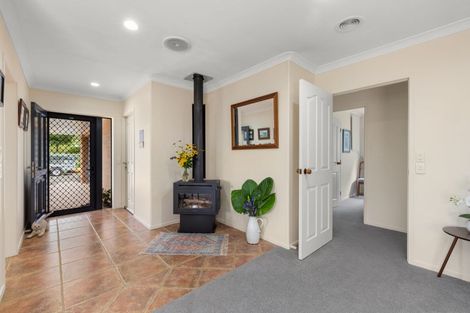 Photo of property in 94 Mccaughan Road, Kerikeri, 0294