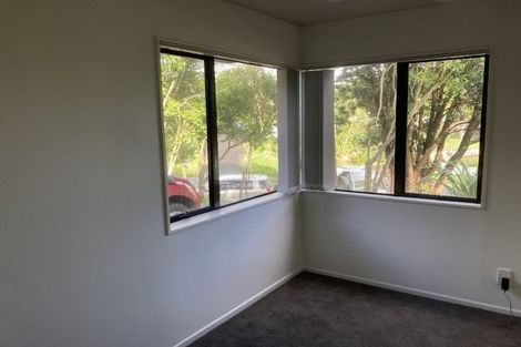 Photo of property in 1 Crowden Place, Harrowfield, Hamilton, 3210