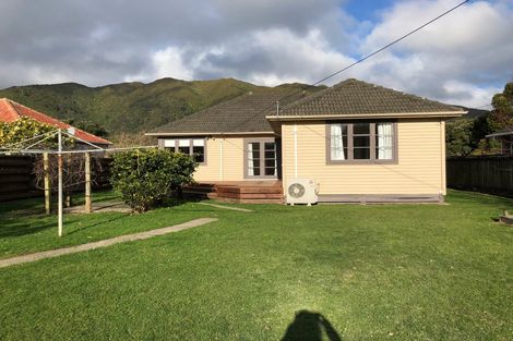 Photo of property in 38 Godley Street, Waiwhetu, Lower Hutt, 5010