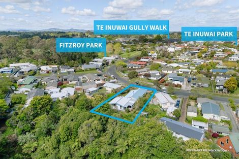 Photo of property in 19 Lansdowne Crescent, Glenview, Hamilton, 3206