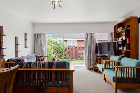 Photo of property in 1/7 Pamela Place, New Lynn, Auckland, 0600