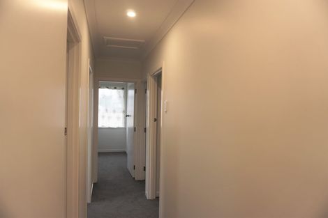 Photo of property in 28 Howard Road, Taradale, Napier, 4112