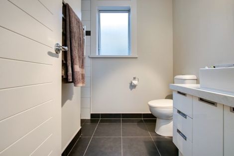 Photo of property in 81 Kent Terrace, Taradale, Napier, 4112